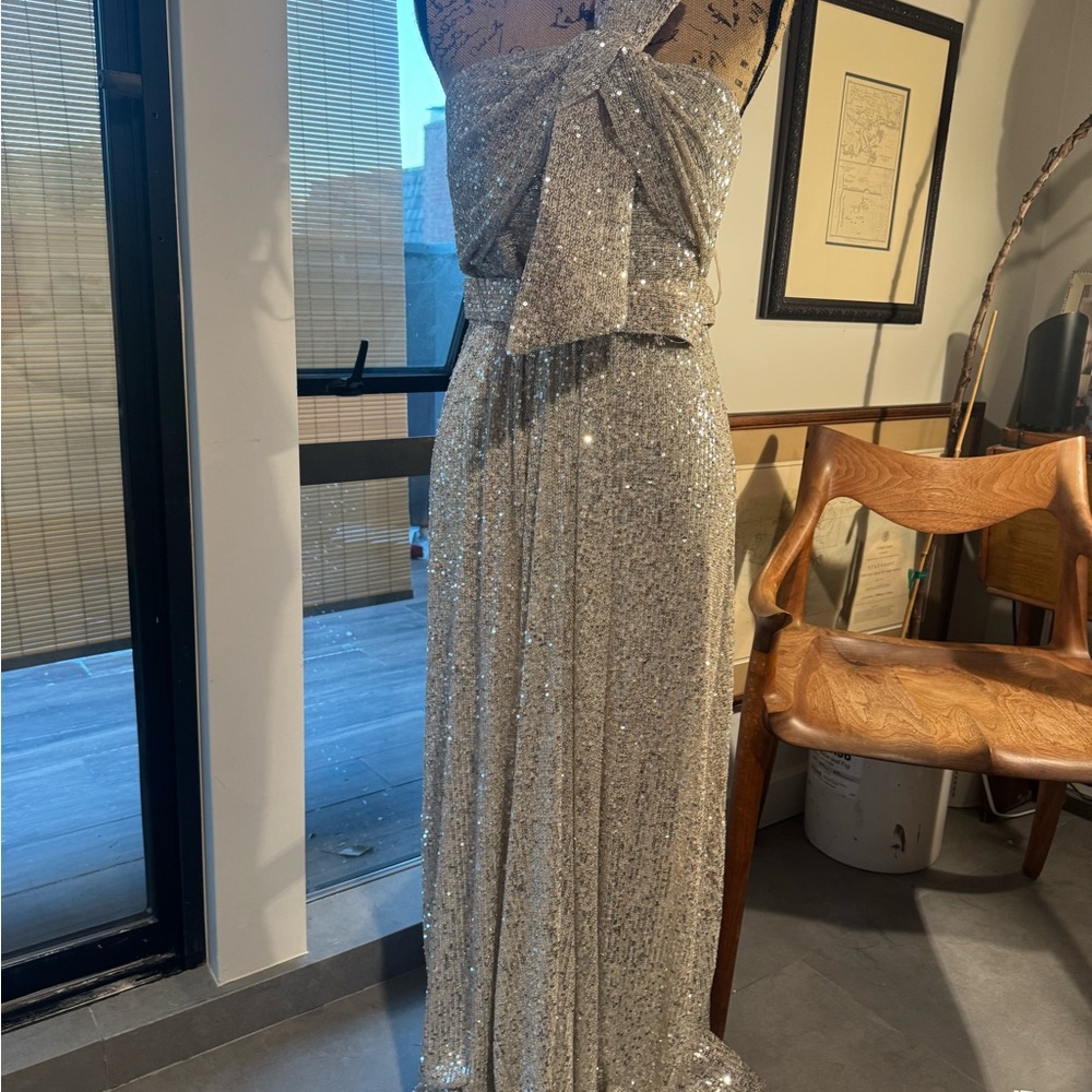 Badgley Mischka Silver Sequin Strapless Evening Gown